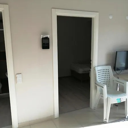 Apart1 Apartment *